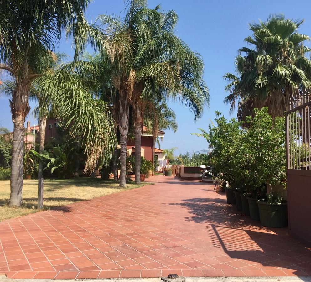 Bed & Breakfast Valentino Giardini-Naxos